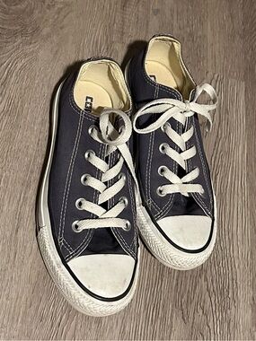 Converse All Star Chuck Taylor Navy Low Top Size 4/6